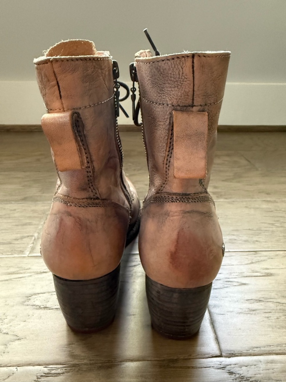 Bed Stu Women's Judgement Boots - Distressed Teak - size 10 - Picture 5 of 9